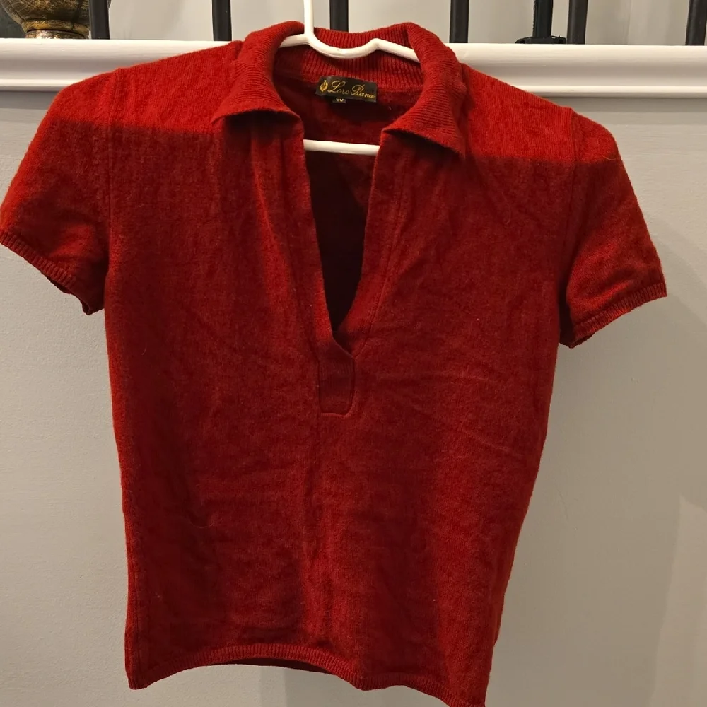 Loro piana sz 40 red polo cashmere short sleeve sweater w flaw